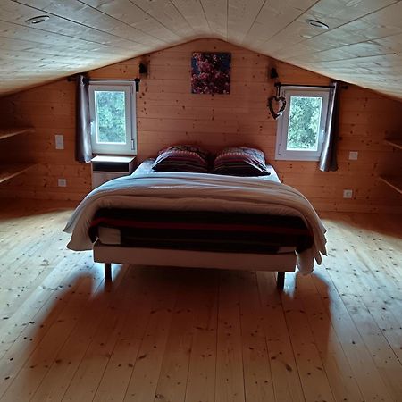 Chalet 50M2 Climatise Montjoyer Exteriér fotografie